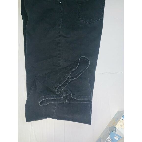 22W Gloria Vanderbilt Amanda Average Jeans Womens Black Denim 42 x 29 Stretch - Picture 8 of 12